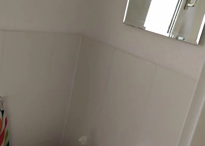 Haus-im-garten-in-der-naehe-von-koeln-messe * Bergisch Gladbach